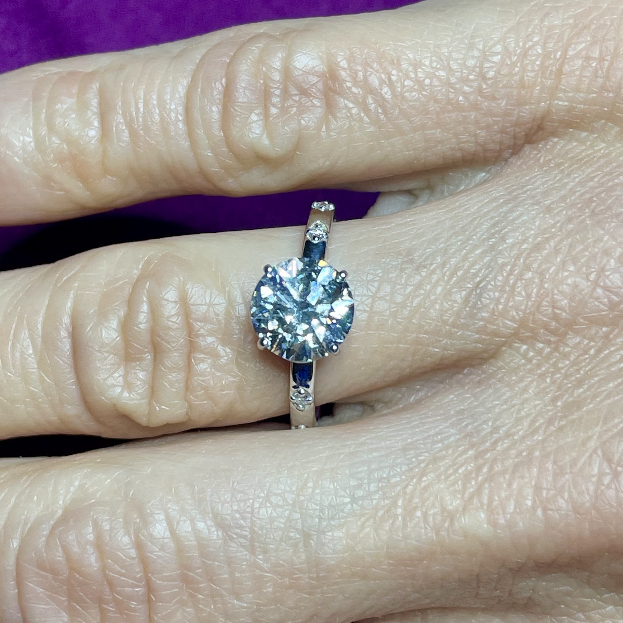 Crown Brilliant - 2.24ct - E-F