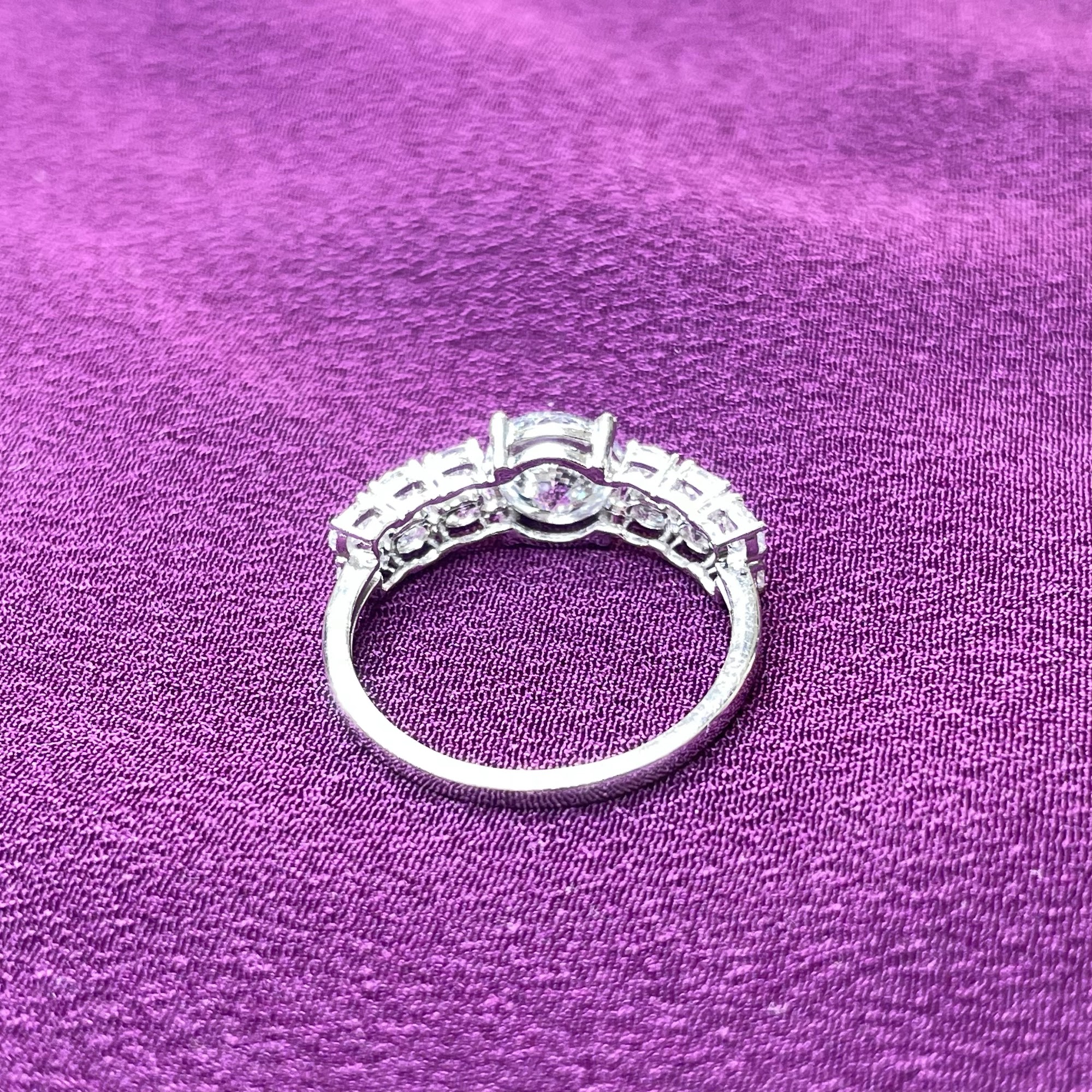 Crown Brilliant - 2.11ct - E-F