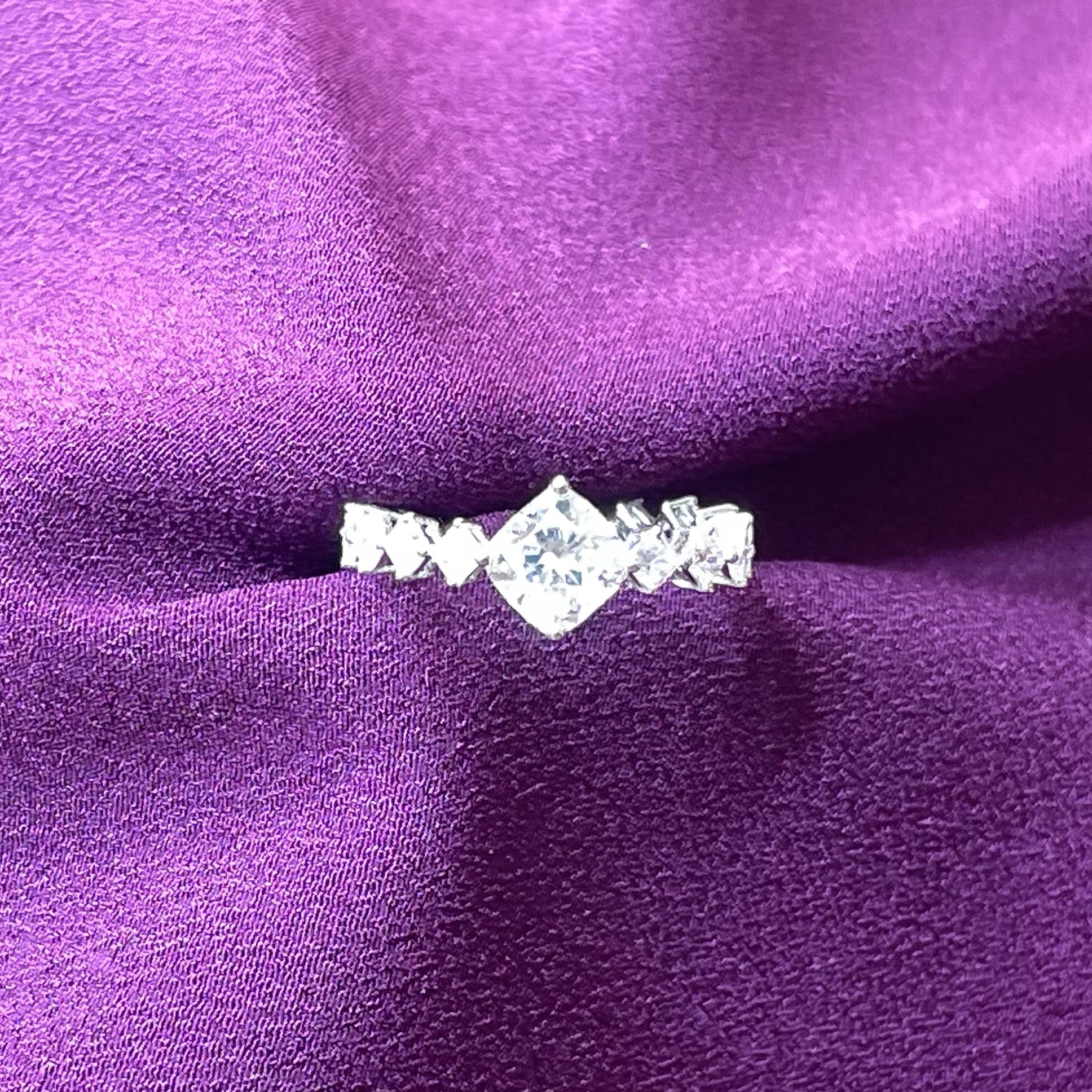 Pure Cushion - 2.66ct - E-F