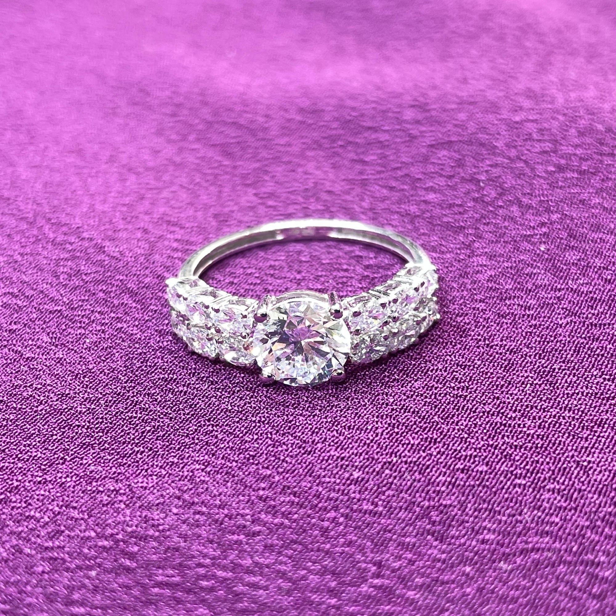 Crown Brilliant - 2.11ct - E-F